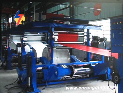 硬紙板復合生產(chǎn)線_機械類欄目